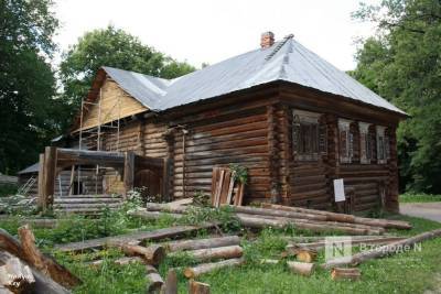 Шесть старинных построек отреставрируют на Щелоковском хуторе к 2022 году