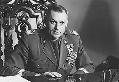 Константин Рокоссовский: зачем Сталин сделал советского маршала министром обороны Польши