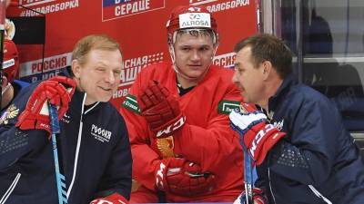 «Сильный стратег, мотиватор и психолог»: Жамнов возглавит сборную России по хоккею на Олимпиаде вместо Знарка