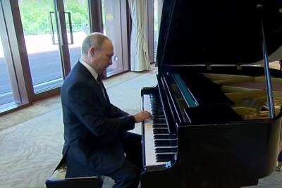 Ролдугин восхитился поразительным музыкальным талантом Путина