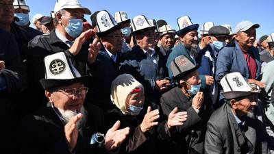 Президент Кыргызстана намерен переселить этнических кыргызов из Афганистана на их историческую родину