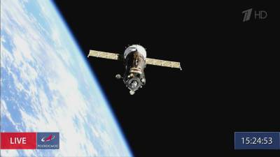 Экипаж МКС сегодня перестыковал корабль «Союз» от одного модуля к другому
