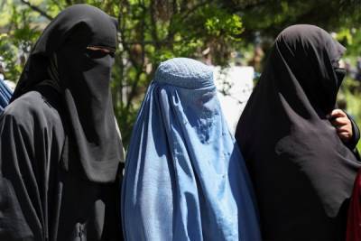 Ректор Кабульского университета ввел запрет на женщин в вузе