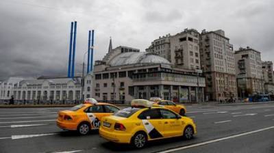 В России водителям с судимостью запретят работать таксистами