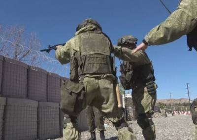 Российские миротворцы в Нагорном Карабахе отработали пресечение провокаций