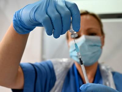 Минздрав предложил разрешить ввоз не зарегистрированных в России вакцин