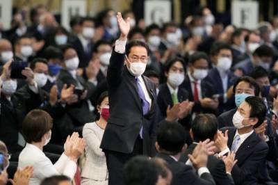 Председателем правящей партии Японии избран Фумио Кисида