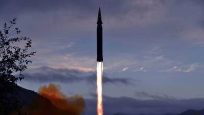 КНДР запустила новую сверхзвуковую ракету, но США не дремлет