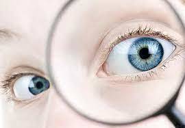 На високий рівень холестерину в крові вкаже незвичайний симптом в очах