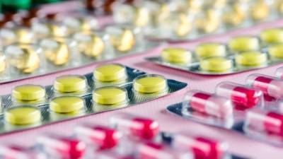 Минздрав предложил разрешить ввоз в РФ незарегистрированных медикаментов