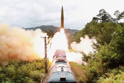 У Северной Кореи появилась собственная гиперзвуковая ракета