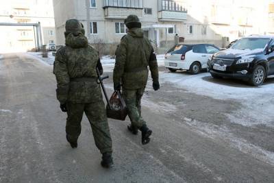 В Комитете солдатских матерей считают, что два срочника на Урале погибли из-за дедовщины - znak.com - Россия - Свободный