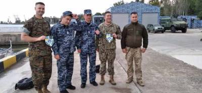 Представители посольства США на Украине посетили Донбасс