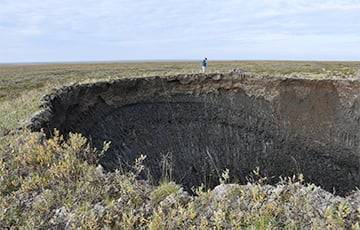 Ученые выяснили, как образуются кратеры в вечной мерзлоте