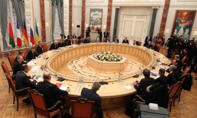Украина окончательно отказалась выполнять Минские соглашения – Мирошник