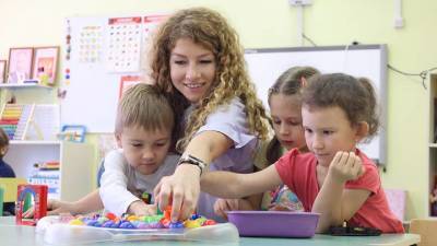 Детские сады в России полностью обеспечены местами для детей от трех лет