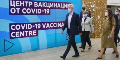 Собянин ввел стимулирующие выплаты медикам за проведение вакцинации