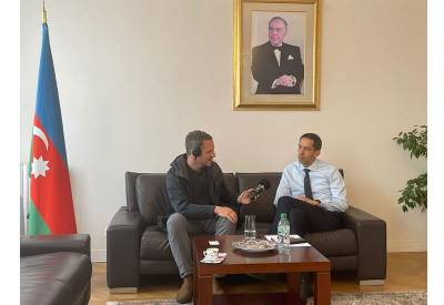 Азербайджан не хочет даже слышать о статусе и автономии для армян - посол Рахман Мустафаев в интервью Radio France internationale