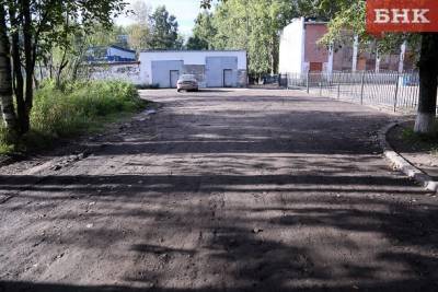 Коми нужны 7 миллиардов рублей на ремонт школьных дорог