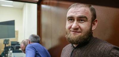 Экс-сенатор Арашуков начал голодовку в СИЗО из-за отказа в свидании с супругой
