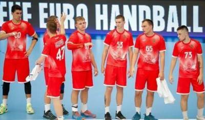 Гандболистов юношеской сборной РФ дисквалифицированы за махинации со ставками