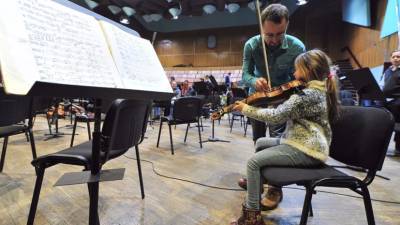Московские школы искусств подготовили программу к Международному дню музыки