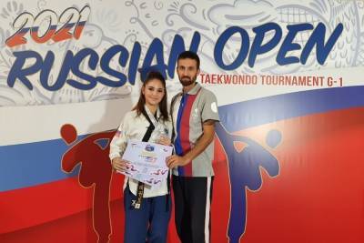 Крымчанка взяла два «серебра» на международном турнире по тхэквандо