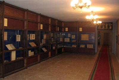 Во Львове из музея пропала почти сотня старинных книг
