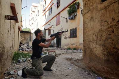 Оппозиционные ресурсы в Сирии пожаловались, что боевиков ХТШ не обстреливают ВКС РФ