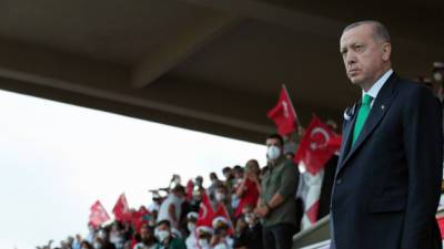 Турция представит общественности новую Конституцию в начале следующего года