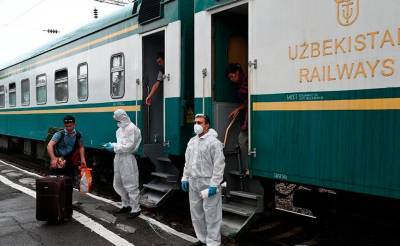 Россия намерена вывезти из Узбекистана около 10 тысяч мигрантов чартерными поездами. В проекте участвует и Яндекс, которому нужны сотрудники