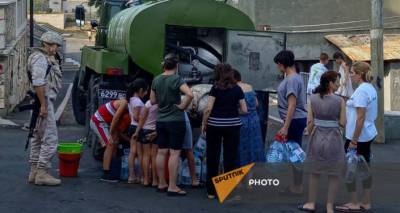 Российские миротворцы обеспечили питьевой водой жителей Степанакерта и районов