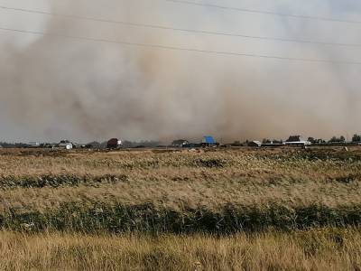 В Челябинской области лесной пожар подошел к одному из сел