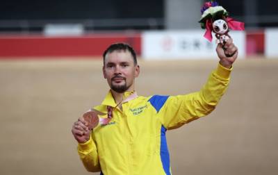 Дементьев завоевал серебро в шоссейной гонке