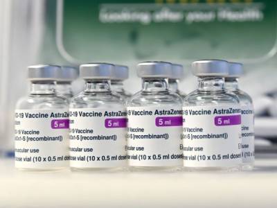 Грузия отказалась от 50 тыс. доз вакцины AstraZeneca, которые подарила Латвия