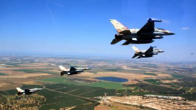 В Сирии сообщили об авиаударе ВВС Израиля по пригороду Дамаска