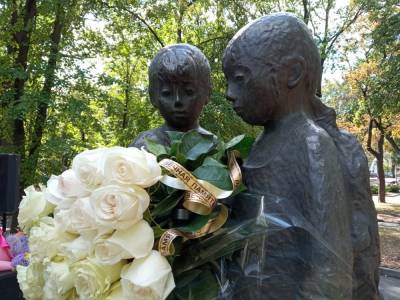 В Липецке почтили память жертв терактов