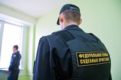В Астрахани оштрафовали коллекторов за грубое общение с должниками