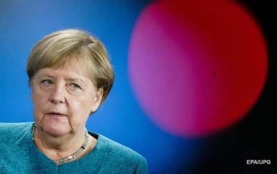 Посол Германии пояснила отсутствие Меркель на Крымской платформе