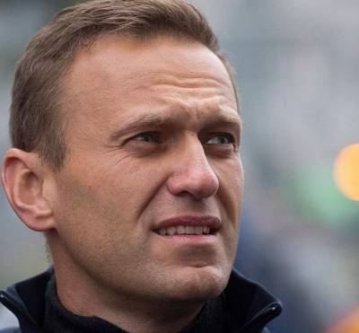 Навальный разделил премию в €10 тыс. между семьями четырех политзаключенных