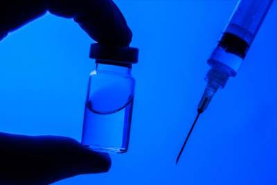 В США выбросили 15 миллионов доз вакцин от коронавируса