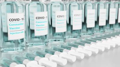 В Беларусь привезли партию вакцины от COVID-19 «Спутник Лайт»
