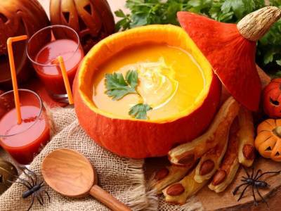 Оранжевые рецепты: необычные блюда из тыквы, которые стоит приготовить
