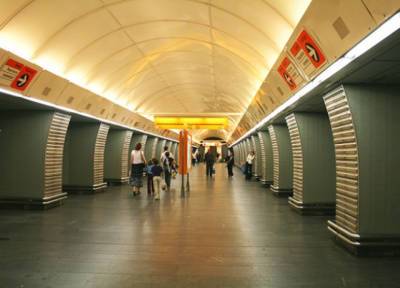 Вход на станцию метро Karlovo náměstí закрыли на 10 месяцев