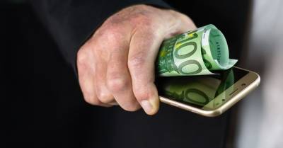 Мошенники вошли во вкус: за неделю у жителей Латвии выманили 415 460 евро