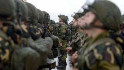 В НАТО заявили о готовности поддерживать связь с Минском