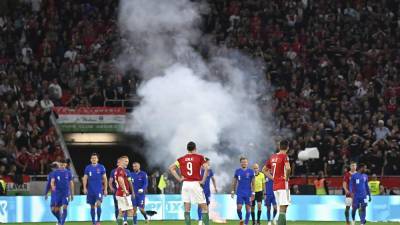 ФИФА накажет Венгрию за расизм