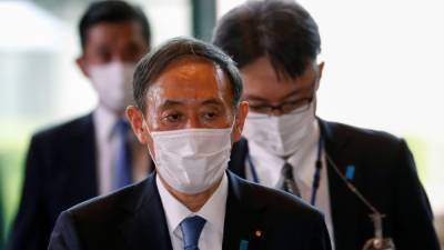 Премьер-министр Японии Ёсихидэ Суга покинет пост