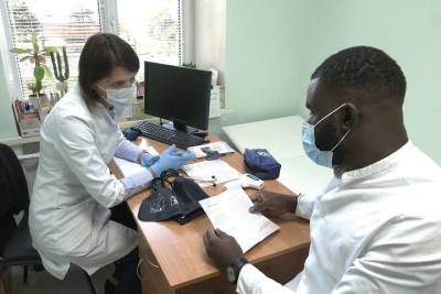 В Курскую область для вакцинации иностранцев поступило свыше 8 тыс. доз вакцины «Спутник Лайт»