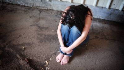 Житель Нижнего Новгорода похитил и больше недели насиловал 23-летнюю девушку